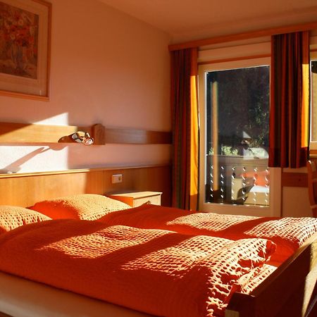 Pension Haus Maria Ramsau am Dachstein Exterior photo